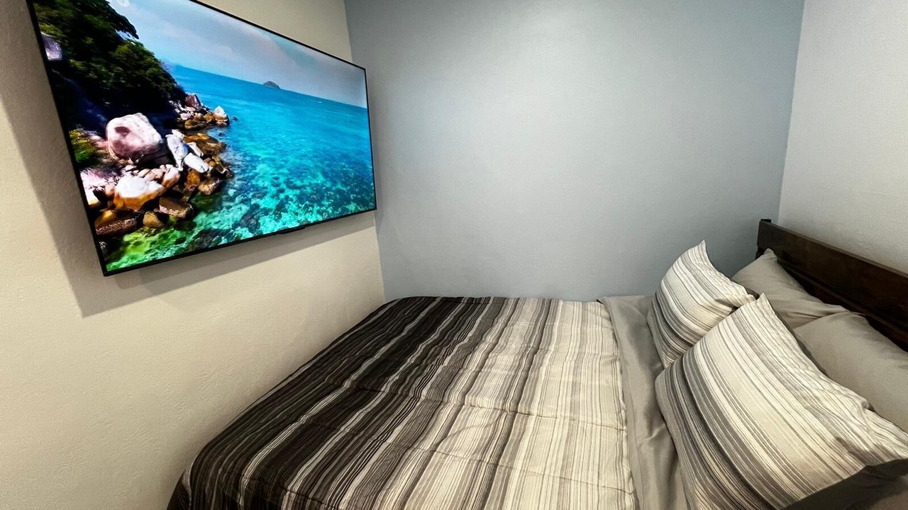Photo of Bedroom in Lake Ridge
