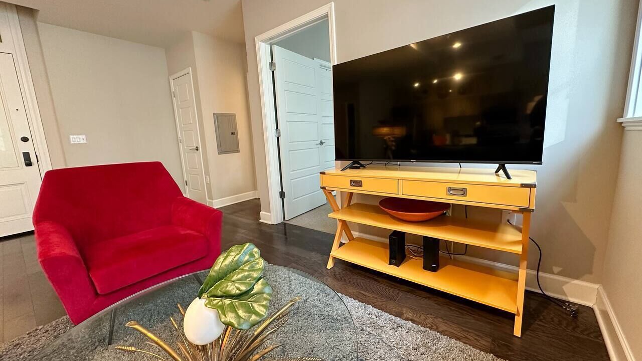 Photo of Livingroom in Central Business District