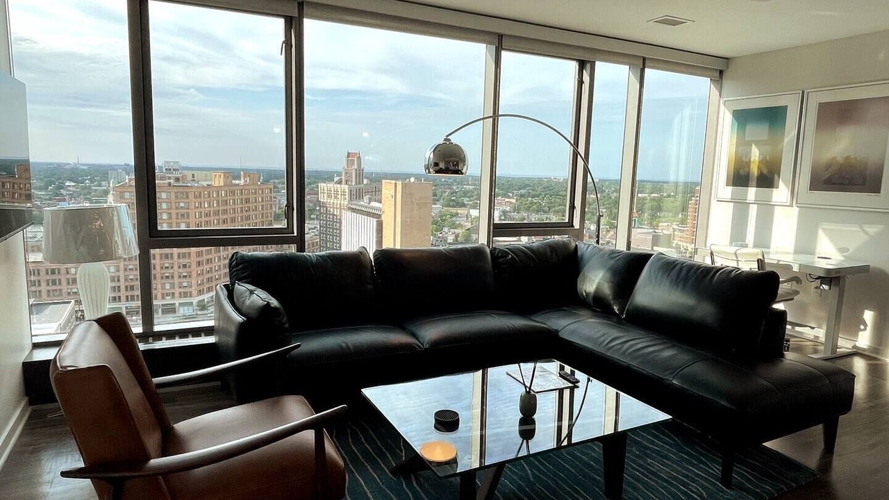 Photo of Livingroom in Central Business District