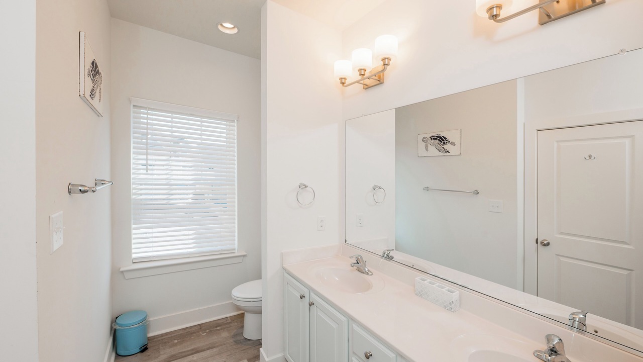 Photo of Bathroom in Captain's Cove