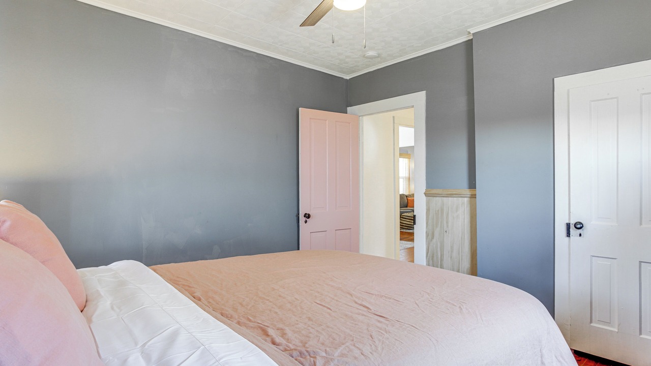 Photo of Bedroom in Ewell