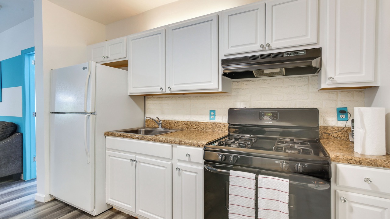 Photo of Kitchen in Royal Poinciana