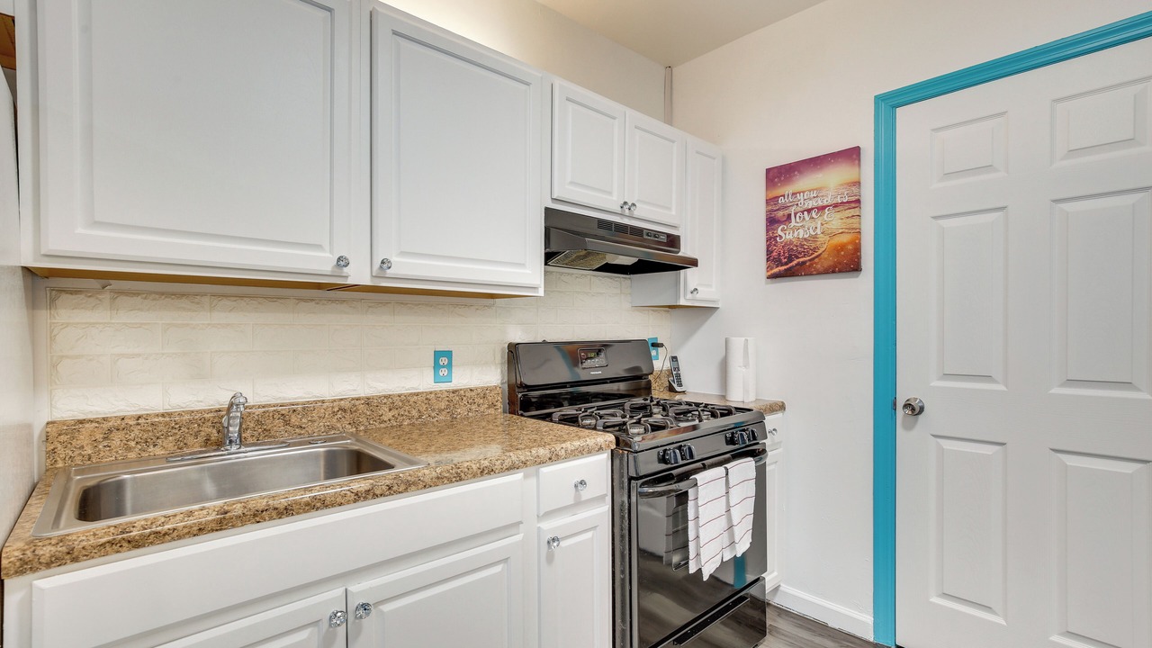 Photo of Kitchen in Royal Poinciana