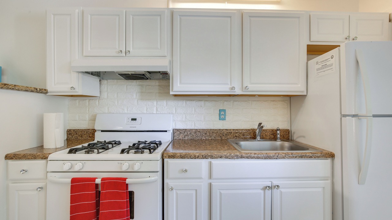 Photo of Kitchen in Royal Poinciana