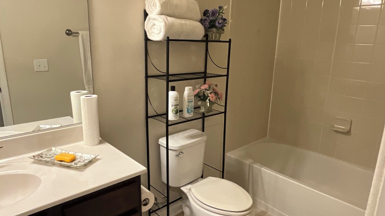 Photo of Bathroom in Triangle