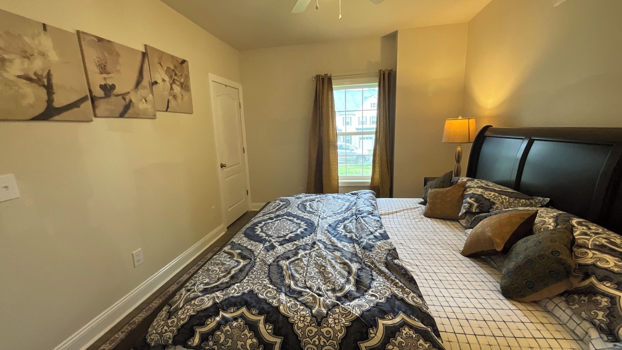 Photo of Bedroom in Triangle