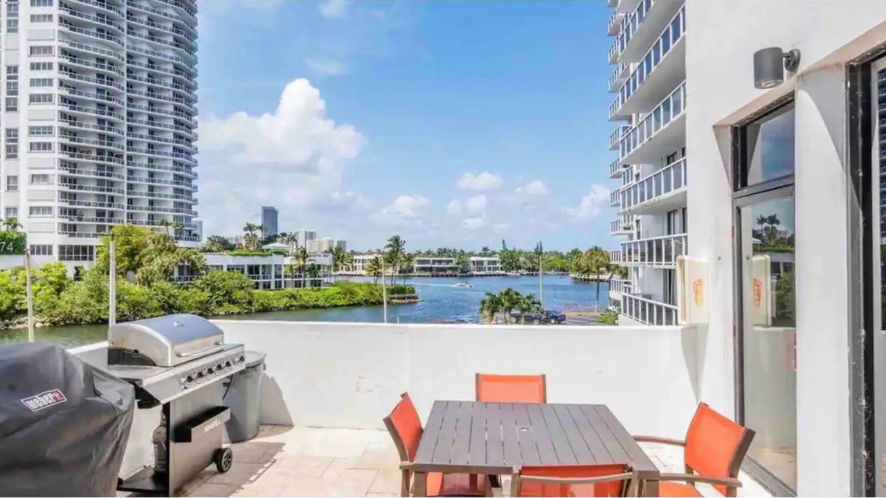 Photo of Outdoor in Aventura