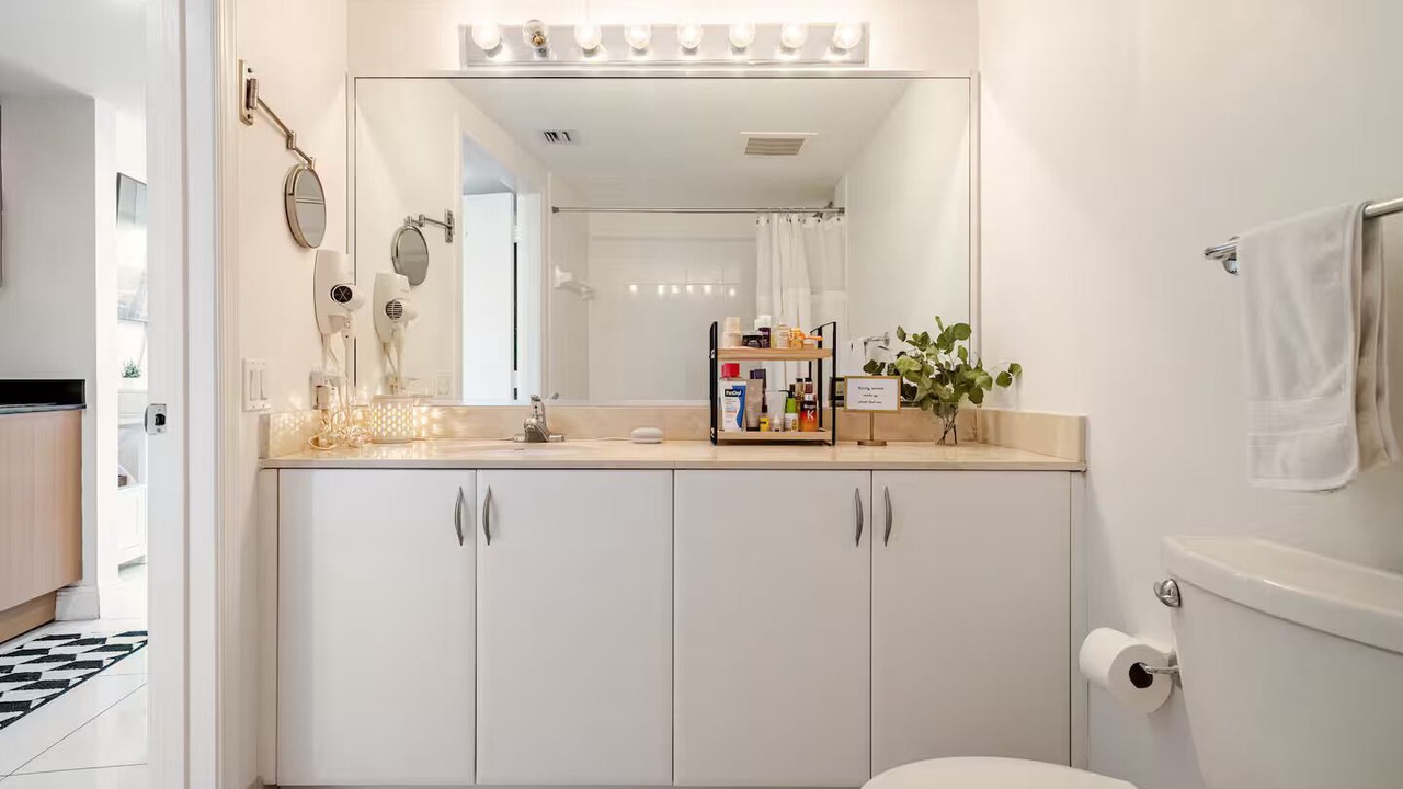 Photo of Bathroom in Midtown