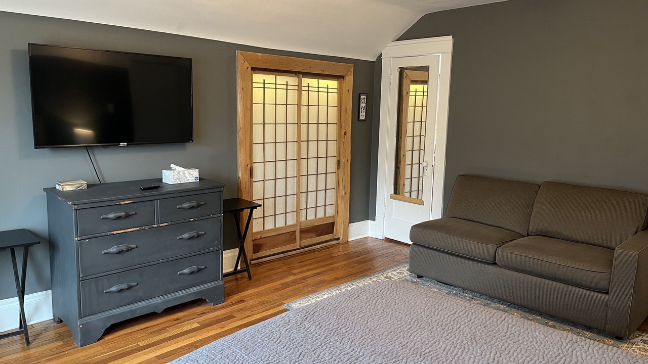 Photo of Bedroom in Cleveland