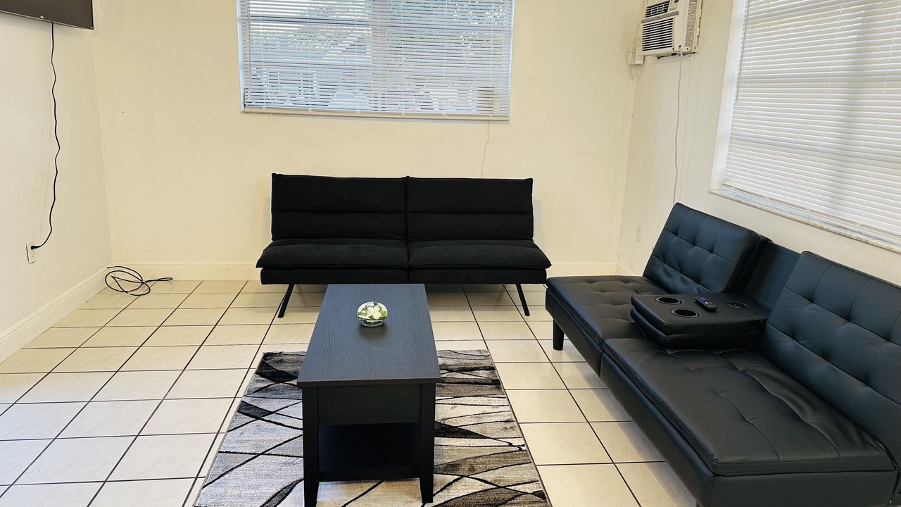 Photo of Livingroom in Ives Estates
