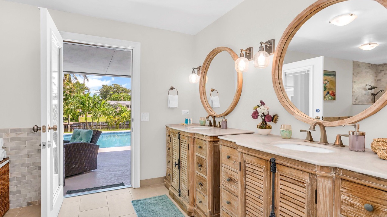 Photo of Bathroom in Lake Ida Shores