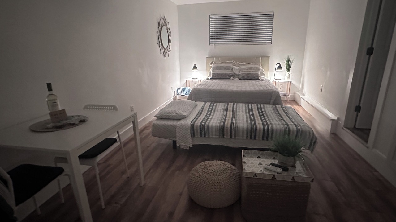 Photo of Bedroom in Sunset