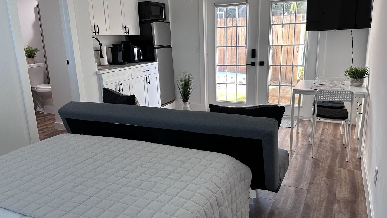 Photo of Bedroom in Sunset