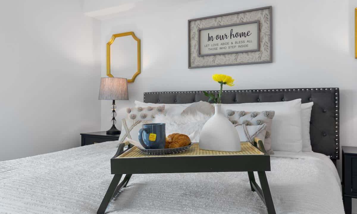 Photo of Bedroom in Bay Harbor Islands