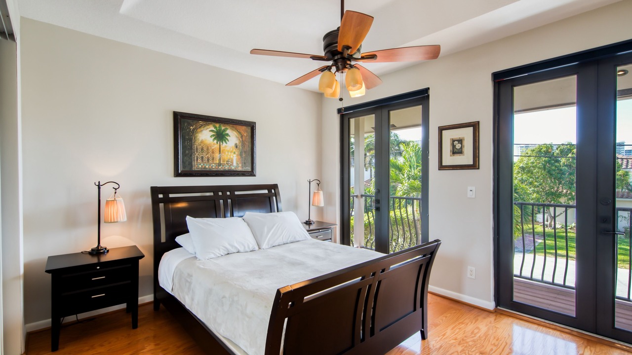 Photo of Bedroom in Bermuda Riviera