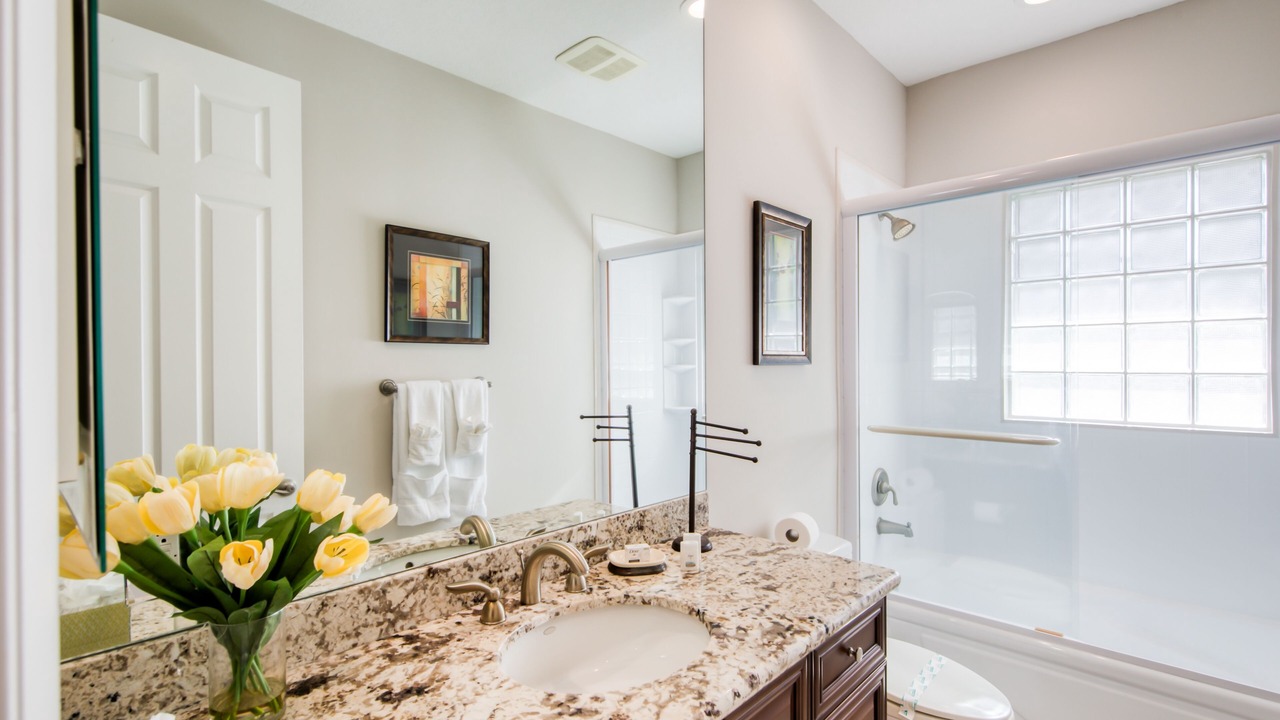 Photo of Bathroom in Bermuda Riviera