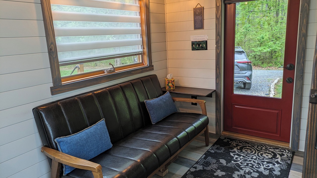 Photo of Livingroom in Ruckersville