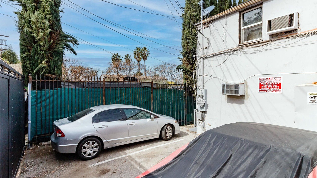 Photo of Outdoor in Studio City