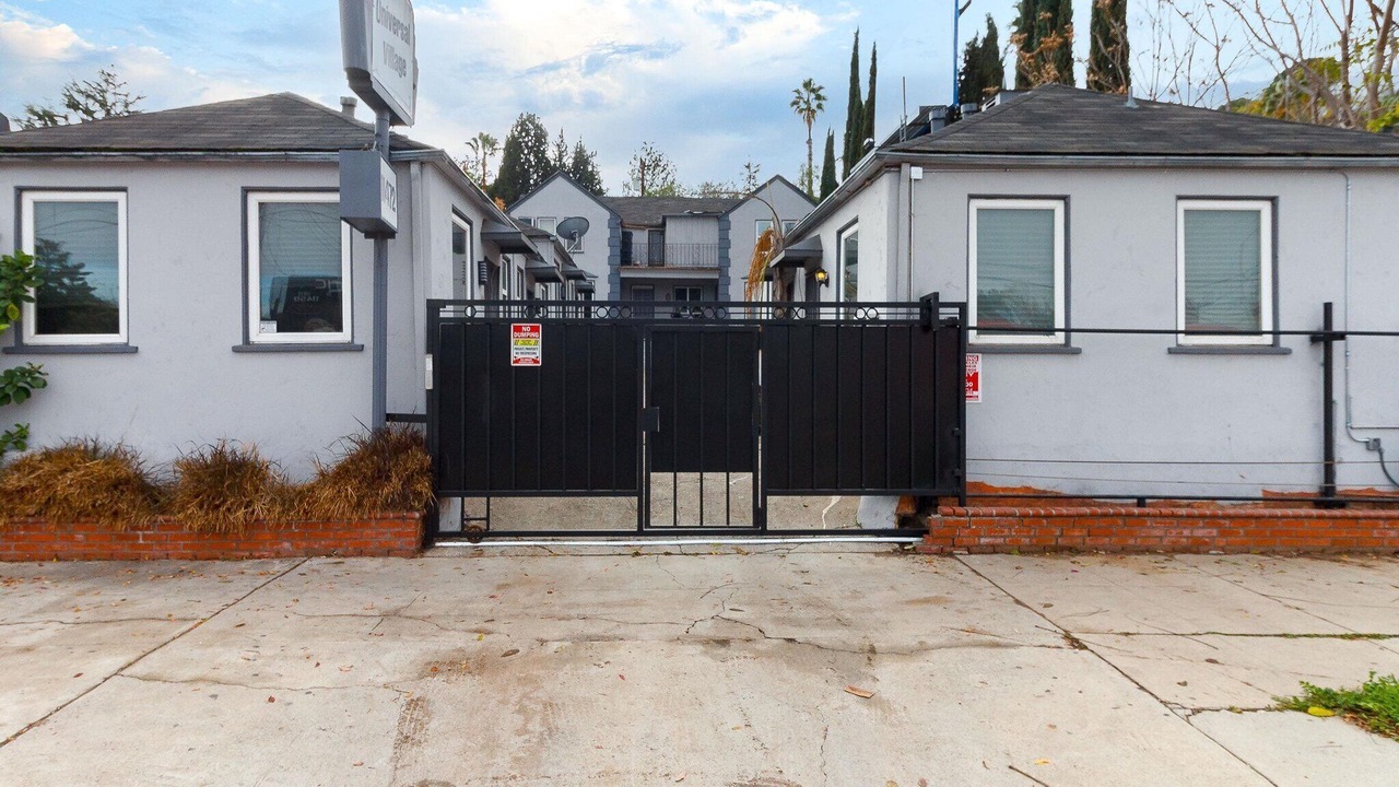 Photo of Outdoor in Studio City