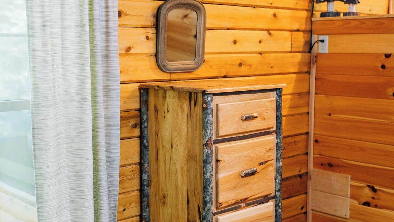 Photo of Bedroom in Millersburg