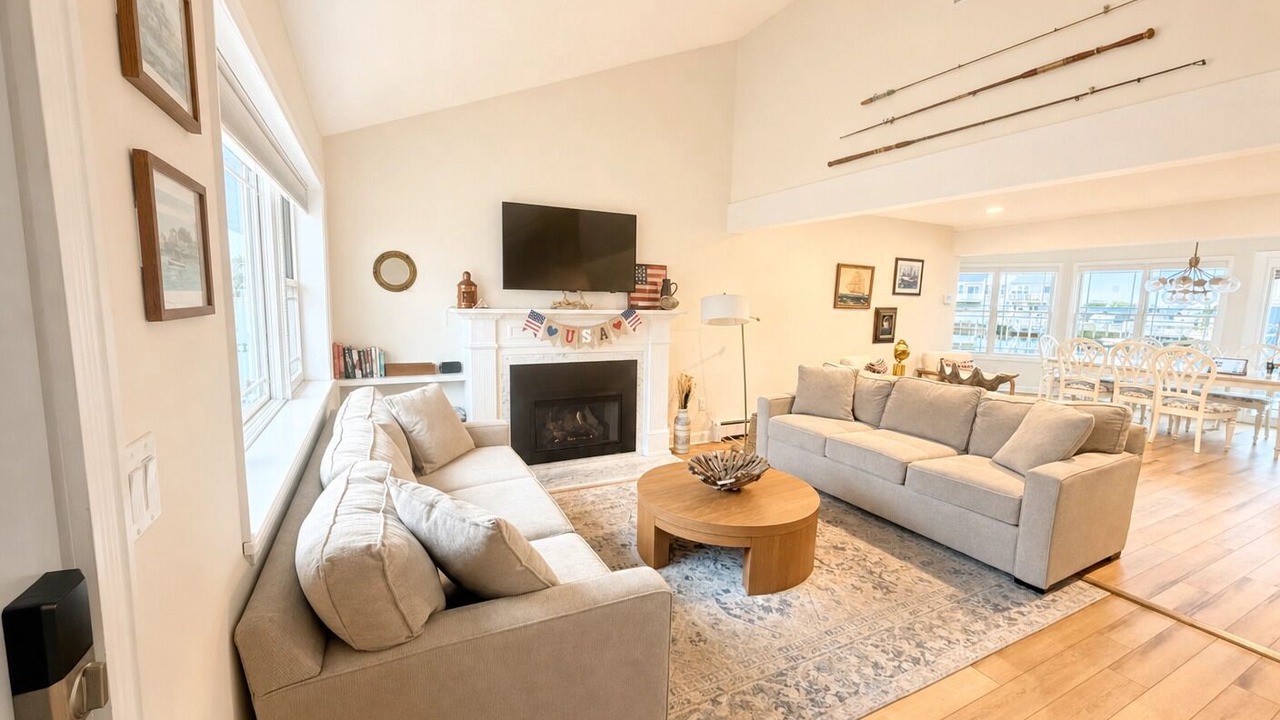 Photo of Livingroom in Beach Haven West