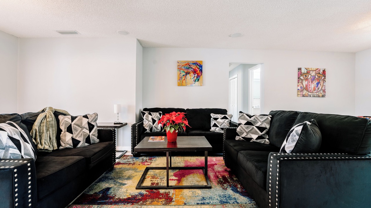 Photo of Livingroom in Tropic Palms