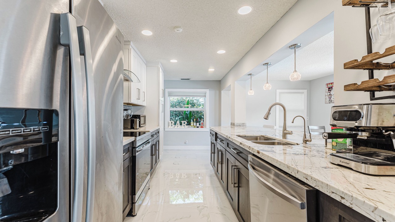 Photo of Kitchen in Tropic Palms