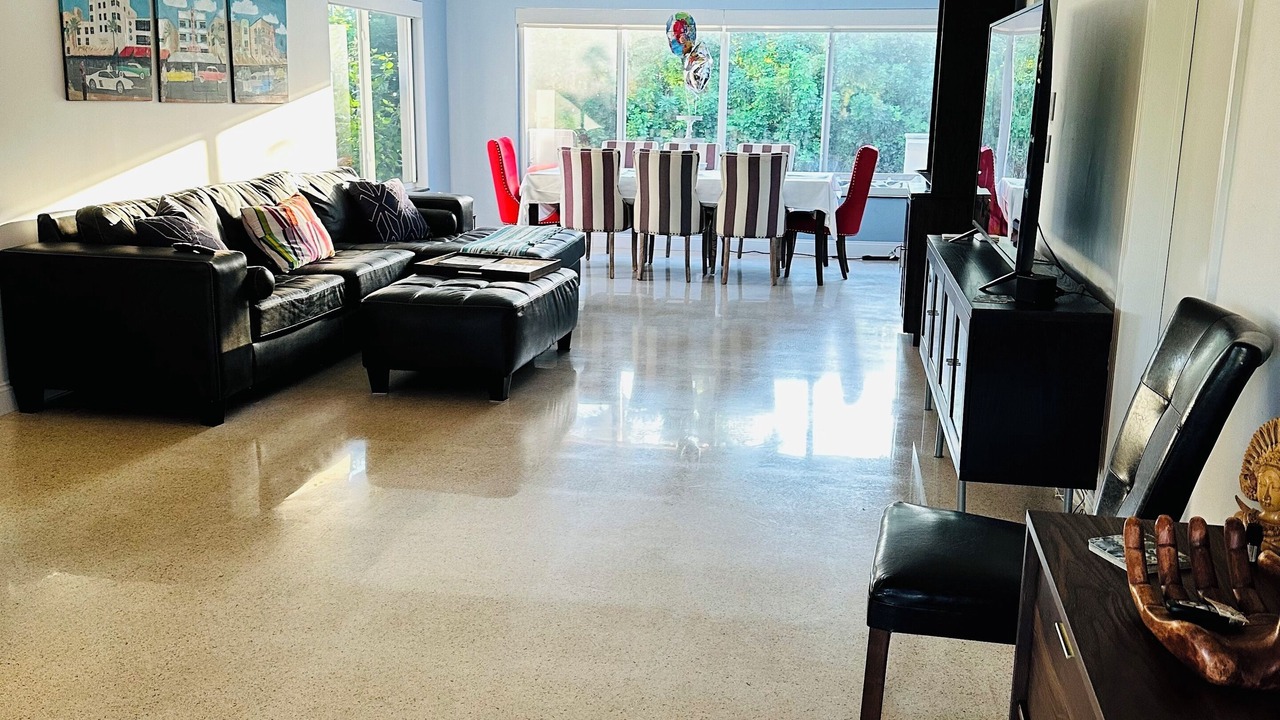 Photo of Livingroom in Coral Heights