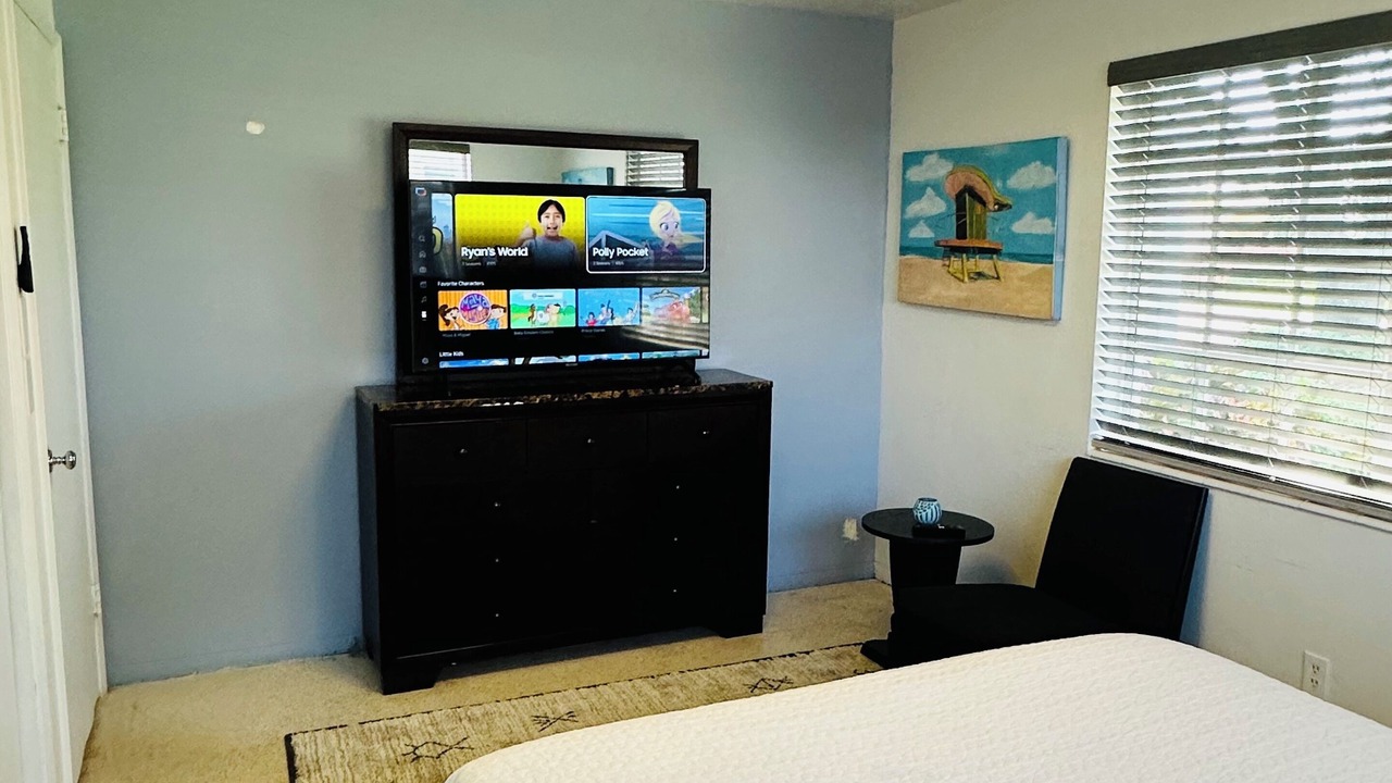 Photo of Bedroom in Coral Heights