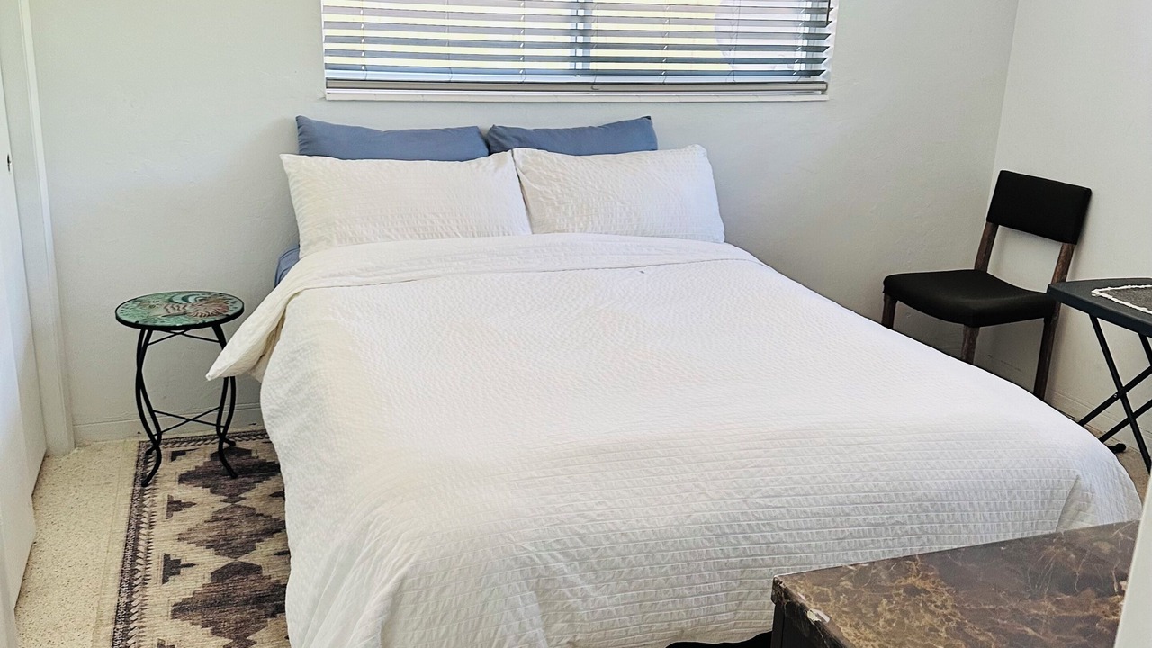 Photo of Bedroom in Coral Heights