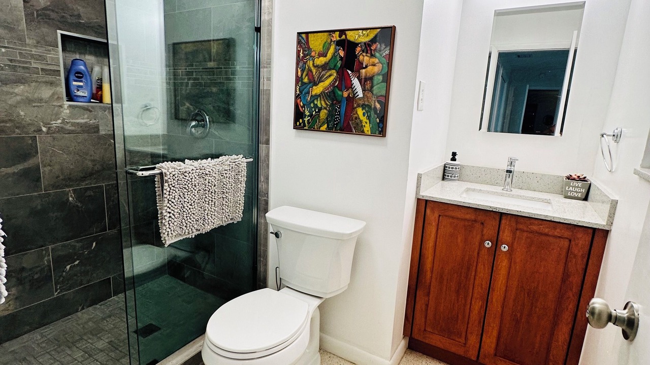 Photo of Bathroom in Coral Heights