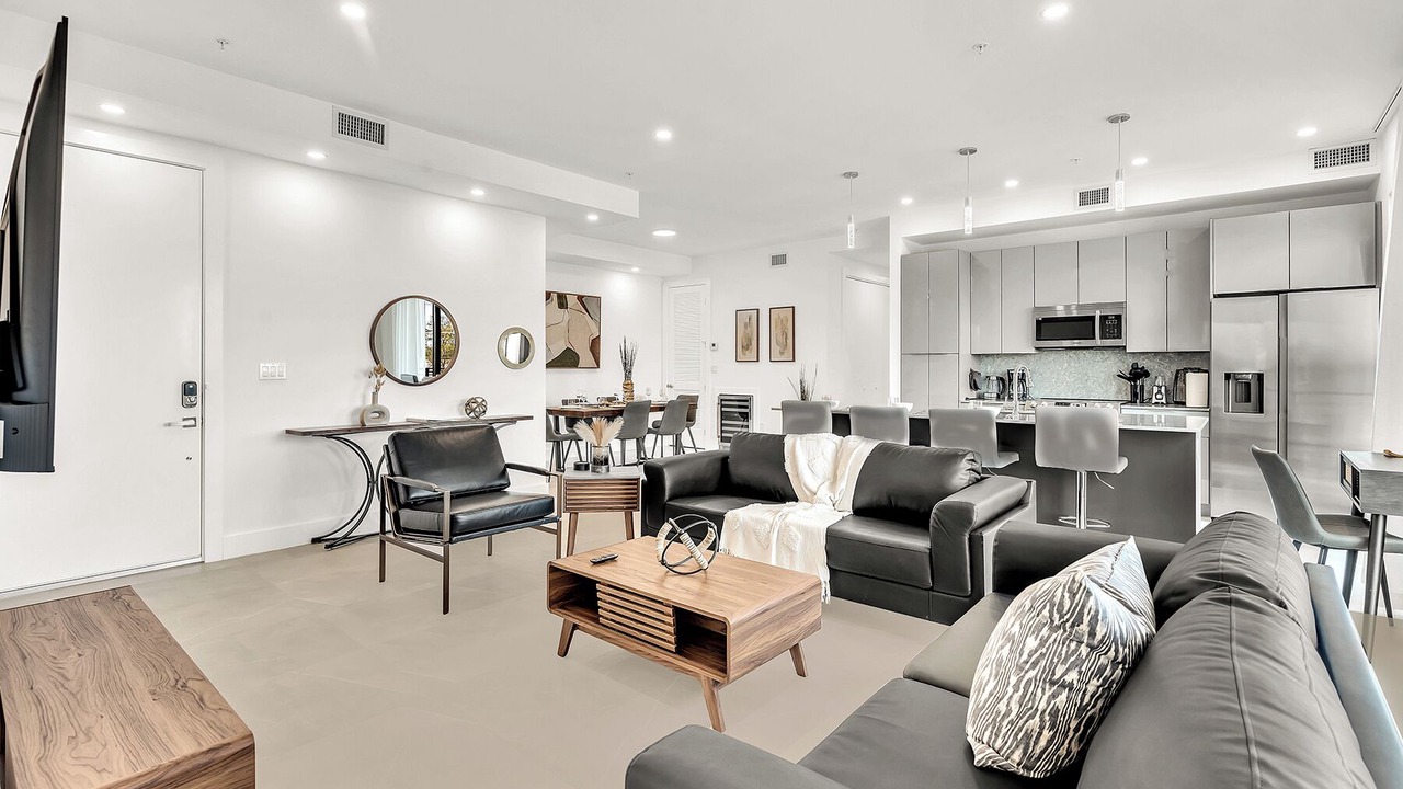 Photo of Livingroom in Harbordale