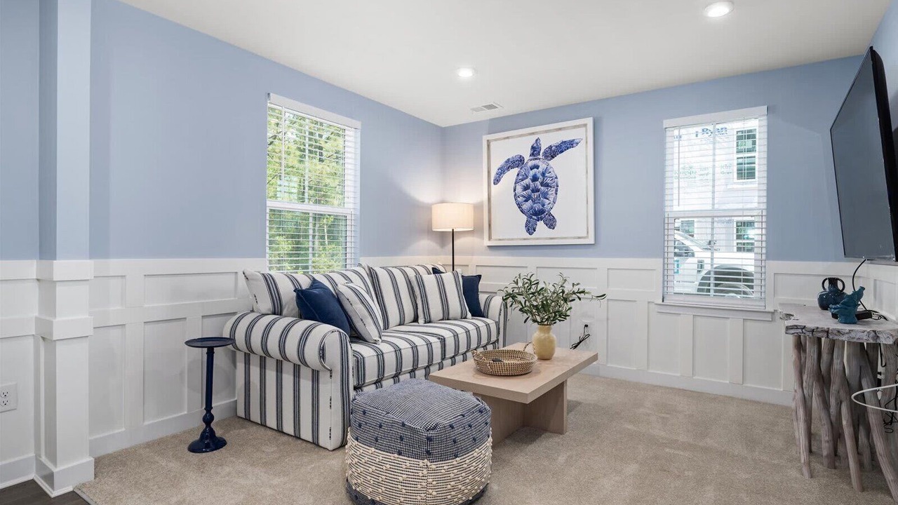 Photo of Livingroom in Bayside