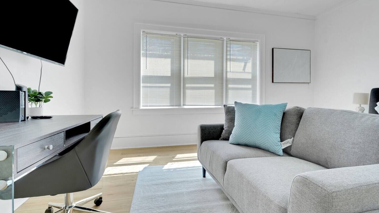 Photo of Livingroom in Downtown Rochester