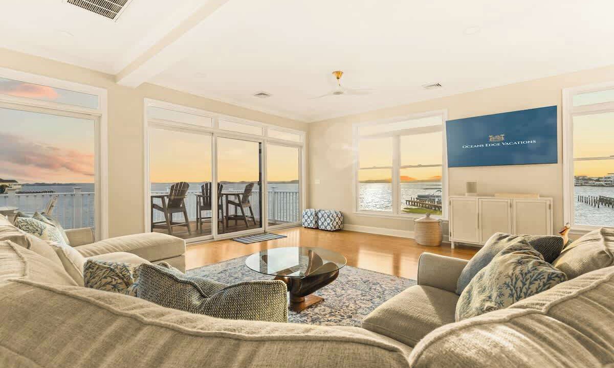 Photo of Livingroom in North Ocean City