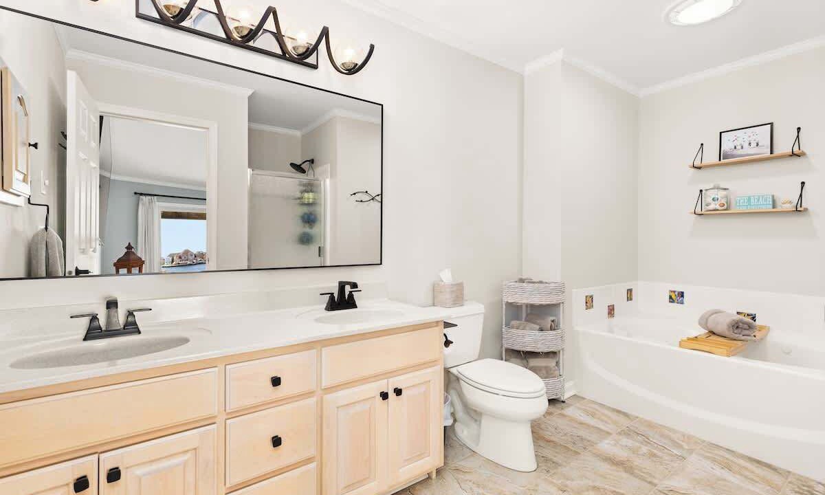 Photo of Bathroom in North Ocean City