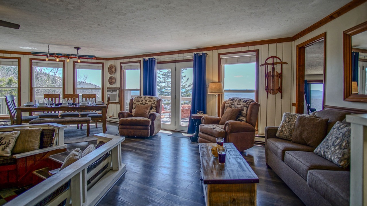 Photo of Livingroom in Edray