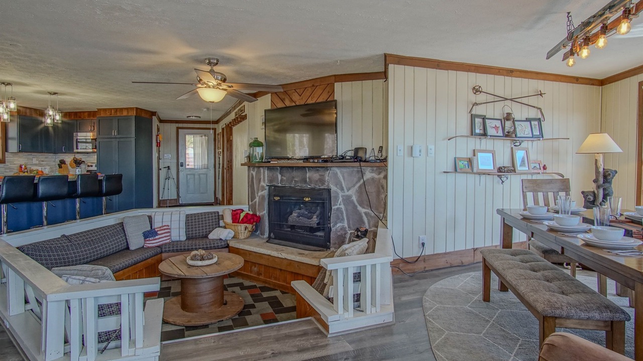 Photo of Livingroom in Edray
