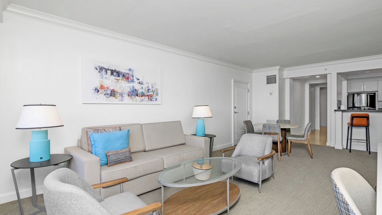 Photo of Livingroom in Central Beach