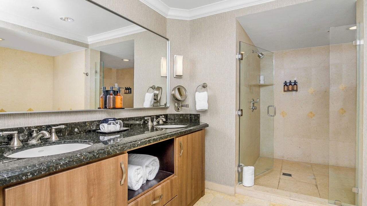 Photo of Bathroom in Central Beach