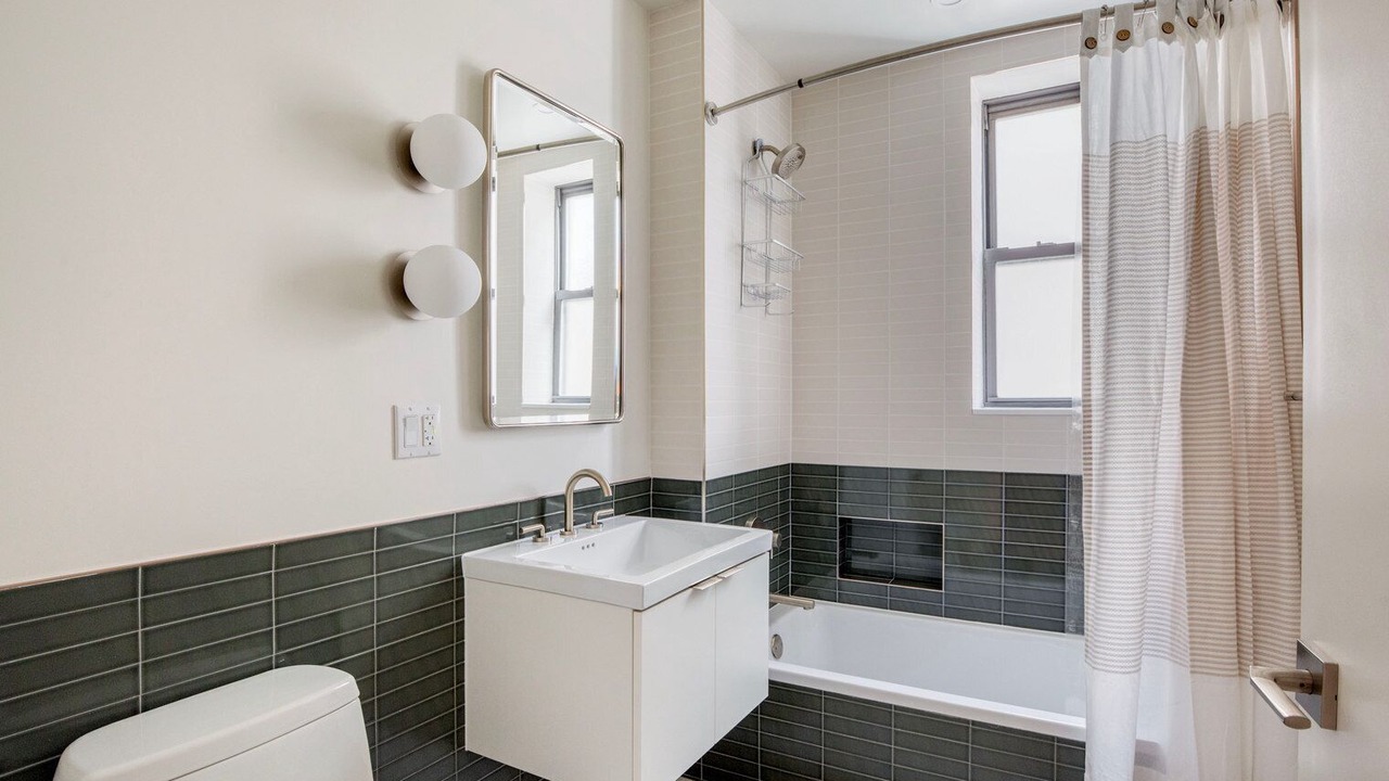 Photo of Bathroom in Chelsea