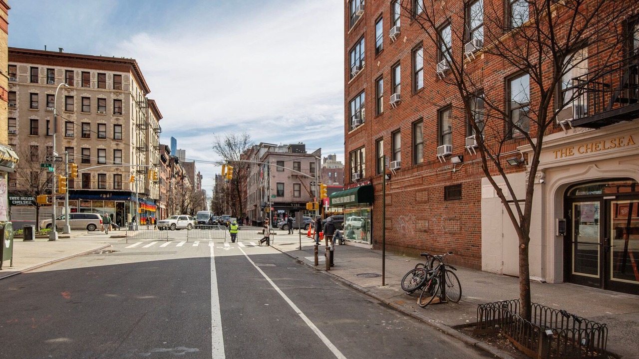 Photo of Others in Chelsea