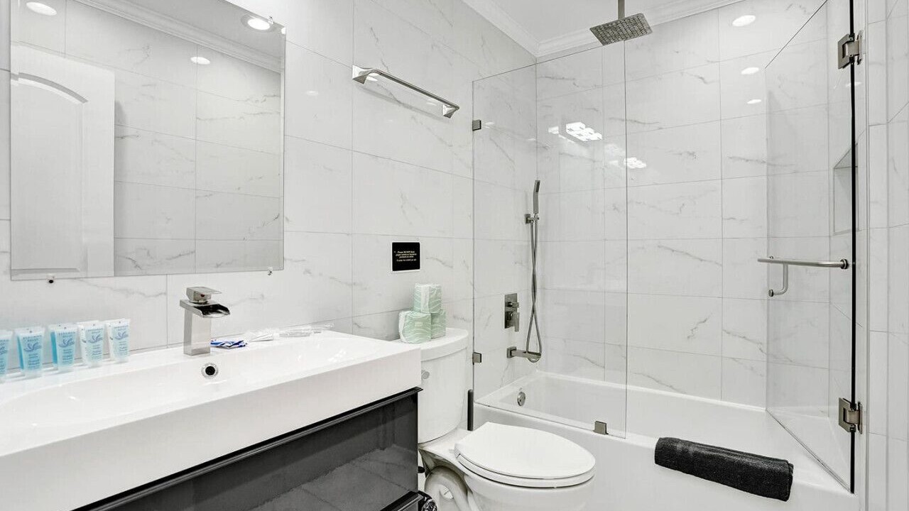 Photo of Bathroom in South Lake
