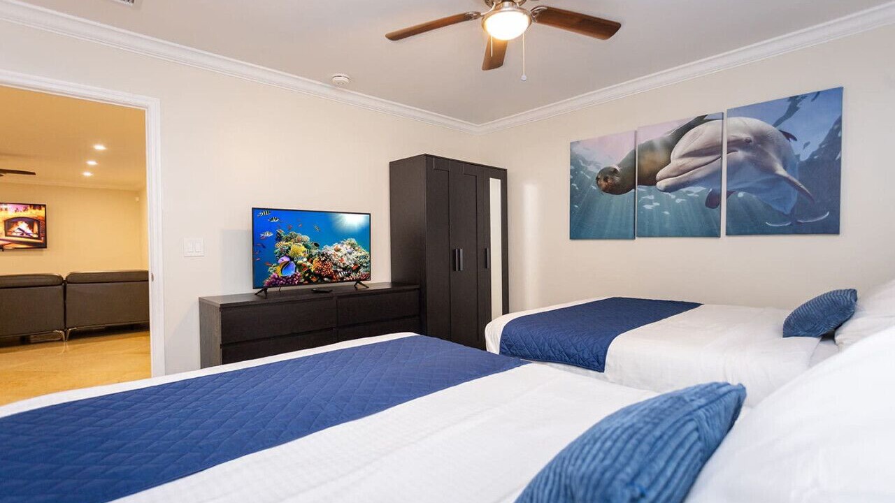 Photo of Bedroom in South Lake