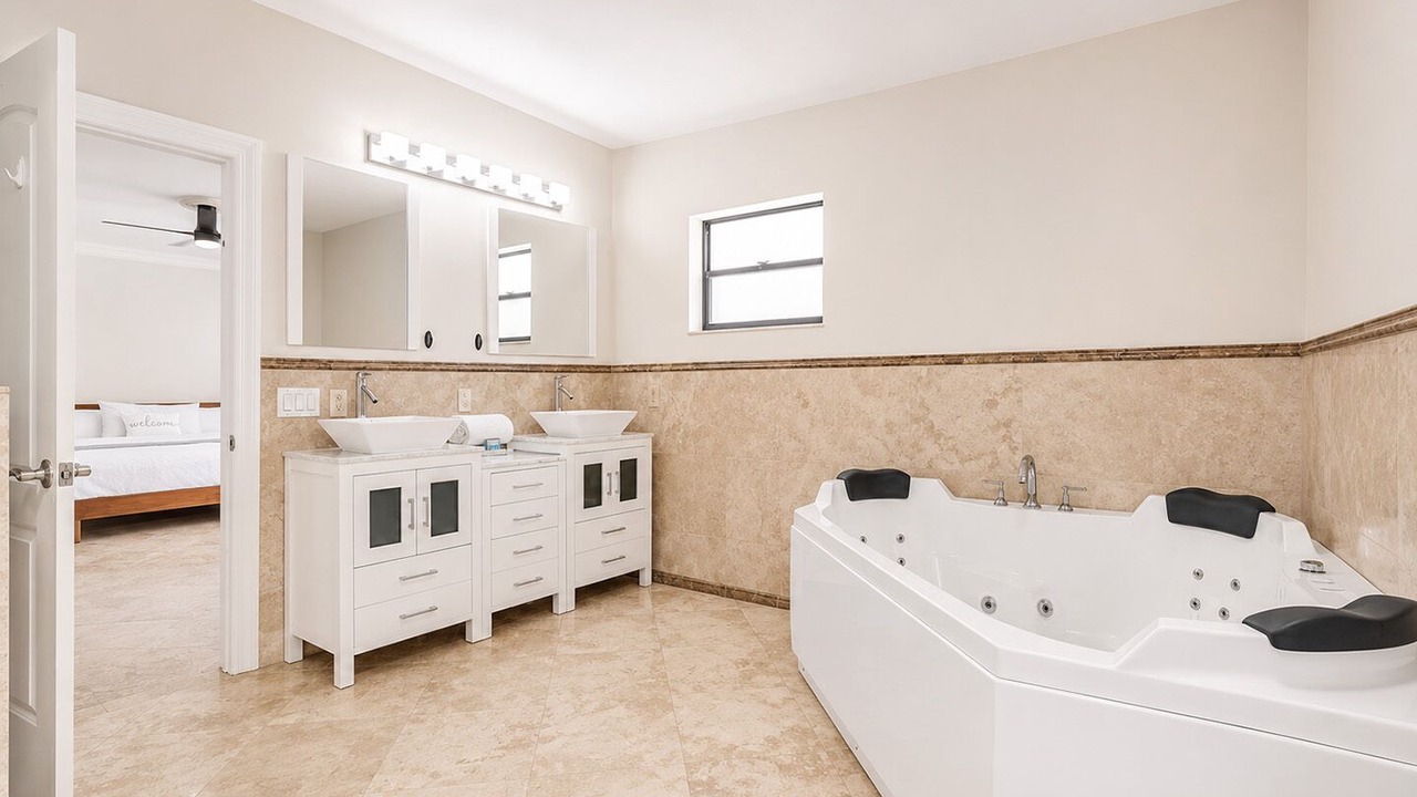 Photo of Bathroom in South Lake