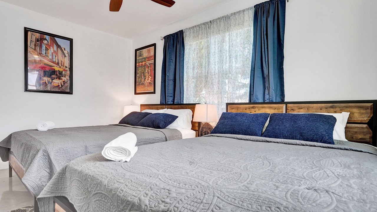Photo of Bedroom in Hallandale Beach