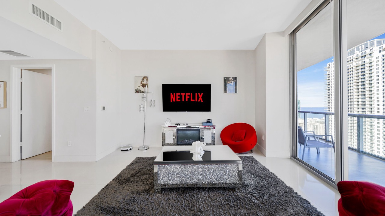 Photo of Livingroom in Hallandale Beach