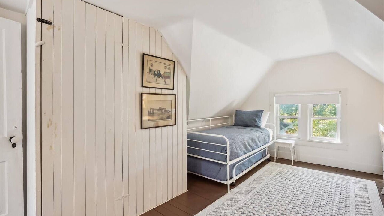 Photo of Bedroom in Cambridge
