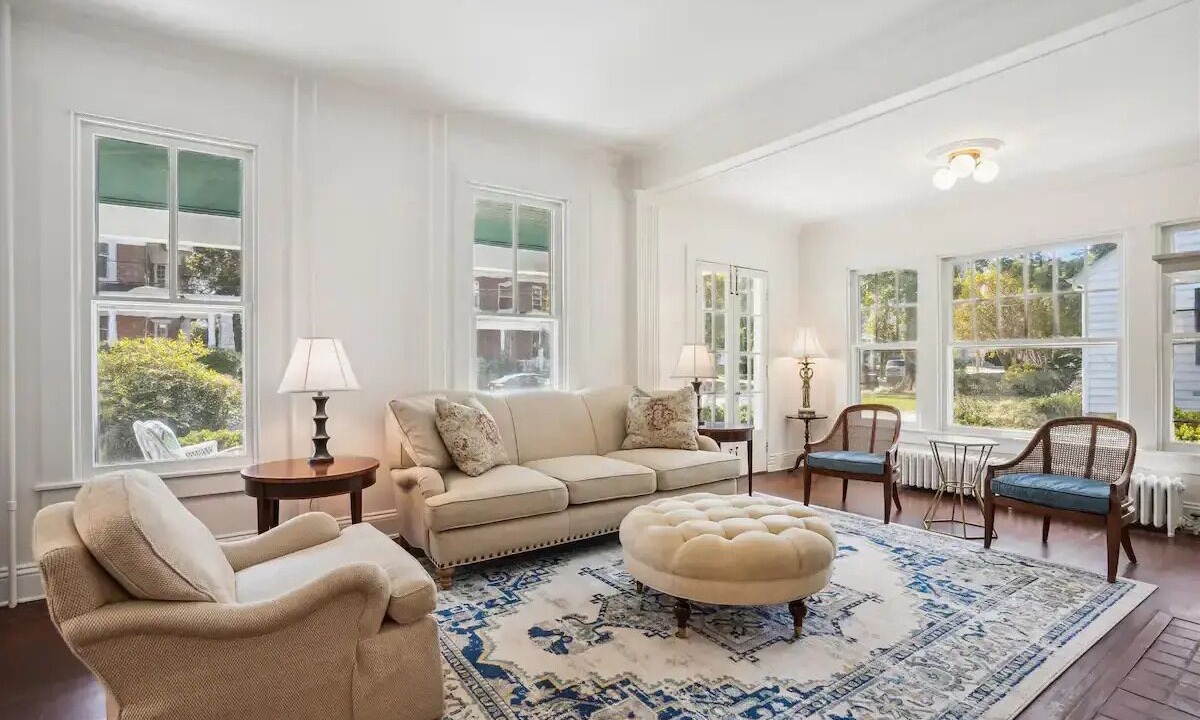 Photo of Livingroom in Cambridge