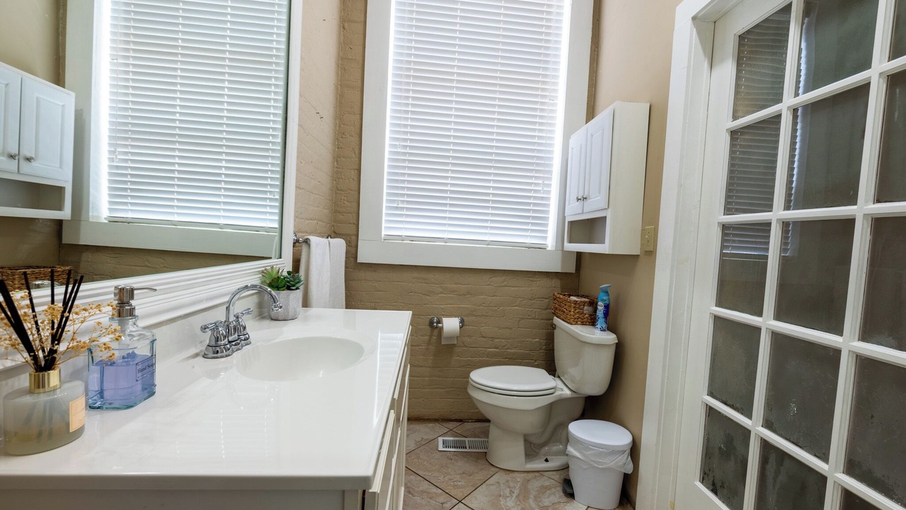 Photo of Bathroom in Albany